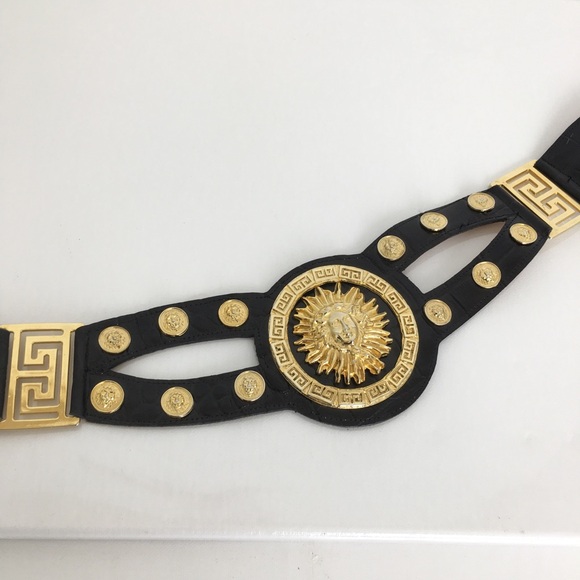 Vintage Lion Head Gold Tone Wide Statement Belt Black Croc Embossed - Picture 10 of 12